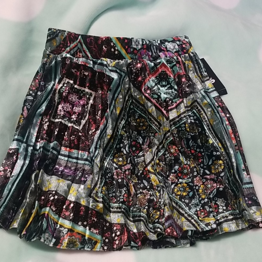 Girls skirt